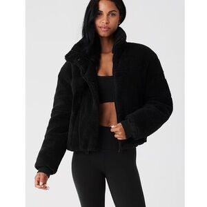 Alo Yoga Sherpa Snow Angel Jacket Small in Black